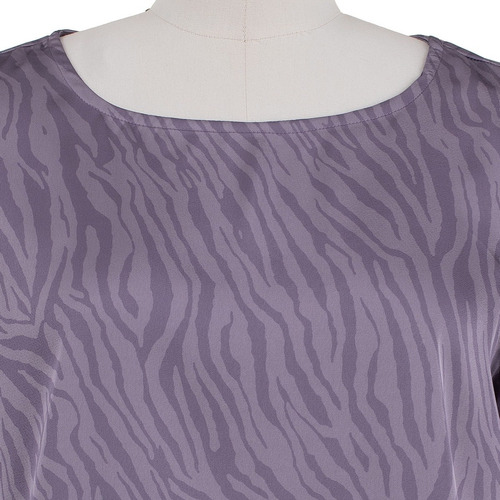 Imagen 4 de 7 de Blusa Print Animal Satinada Vestir Holgada Ligera Fresca.