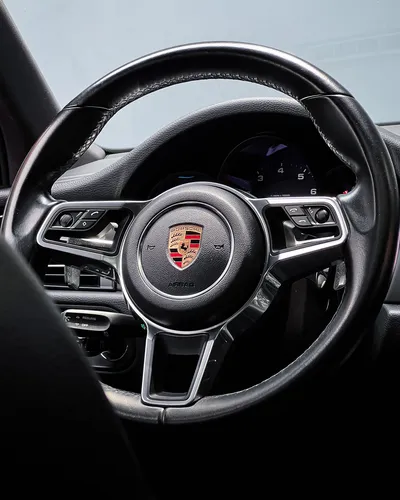 Porsche Macan 2.0 Lux