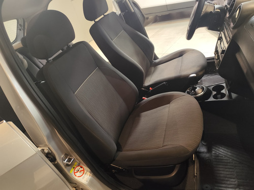 Volkswagen Gol Trend 1.6 Highline 101cv I-motion