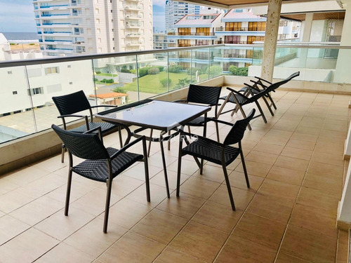Departamento En Alquiler Playa Brava Con Todos Los Servicios - Ref: 184