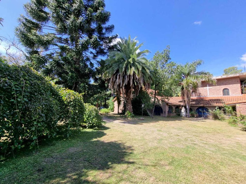 Venta Quinta Trujui Cruce Castelar 7863m2