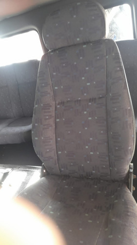 Imagem 17 de 25 de Mercedes Benz Mb 1718 Cab Dupla 7 Lugares Munck Palfinger