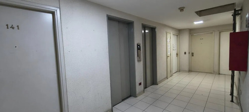 En Venta Oficina Diagonal Paraguay 481