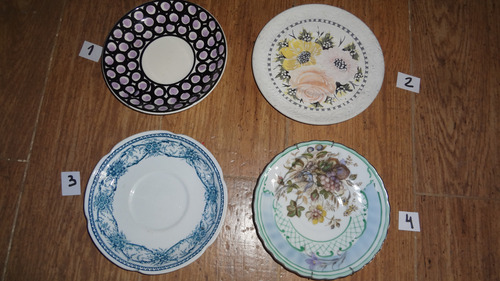 Juego De 4 Platos Ornamentales De Cerámica 15cm Diámetro Agua Geométrico Flores (Usado)