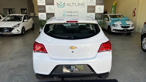 Chevrolet Onix 1.0 Lt 5p
