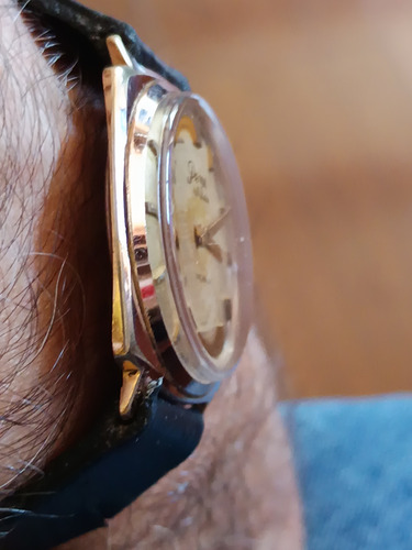 Reloj Mecánico Vintage Enchapado Oro Renis 17 Rubis Suizo (Usado)