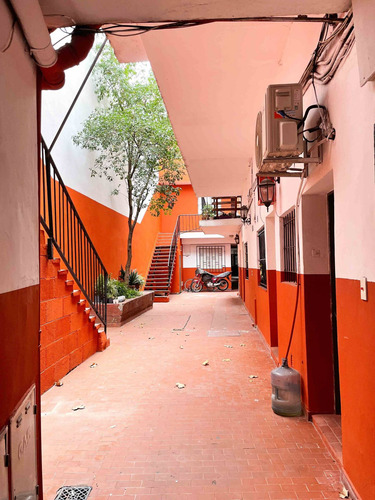 Imagen 15 de 23 de Venta Edificio 2 Pisos, 33 Dtos Deposito Mataderos
