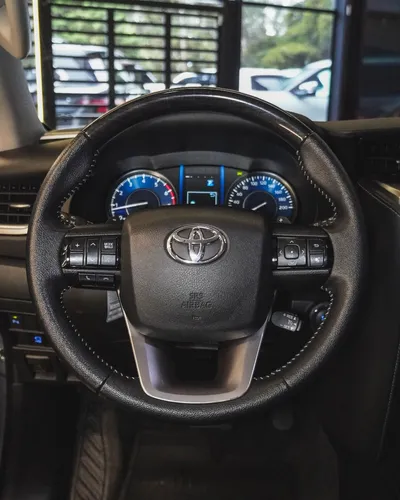 Toyota Fortuner Srv 2022