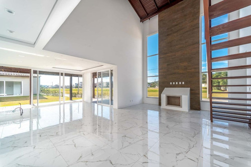 Imagem 11 de 13 de Casa Condomínio Caledônia - 0000046