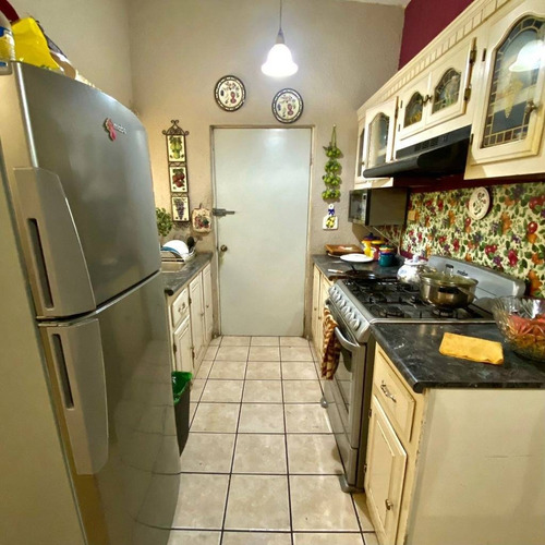 Imagen 3 de 9 de Bonita Casa En Venta
