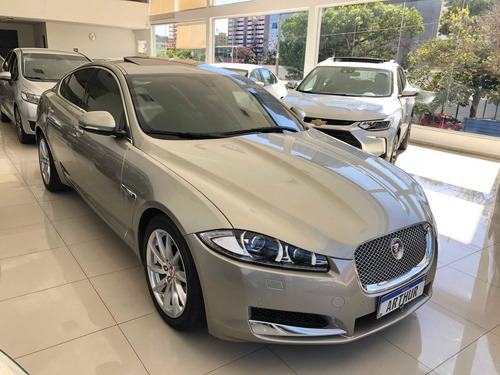 Jaguar Xf 2.0 Premium Luxury Turbocharged Gasolina 4p