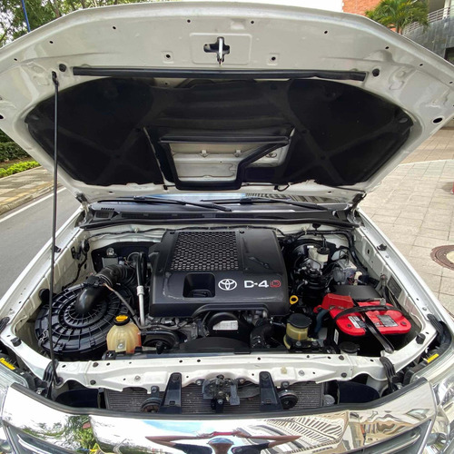 Toyota Fortuner 3.0 Sr5