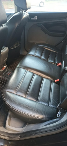 Vendo Ford Focus Ghia 2010 Full