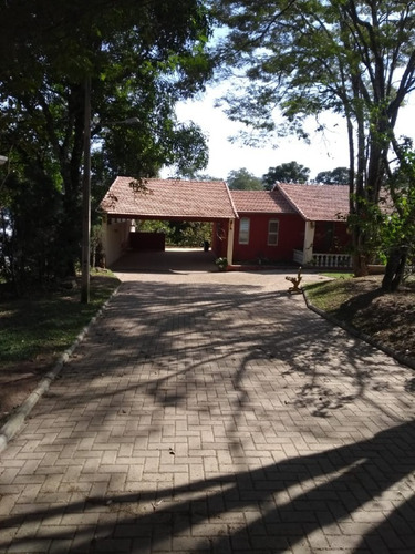 Chácara À Venda, 2 Quartos, 4 Vagas, Santa Mônica - Caçapava/sp - 2204