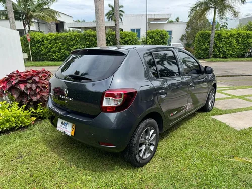 Renault Sandero 1.6 Polar
