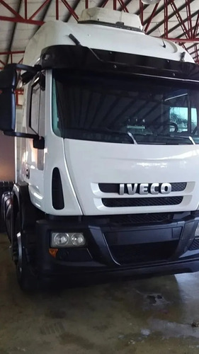 Imagen 11 de 16 de Iveco Cursor 330 4x2 Mod 2013