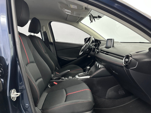 Imagen 15 de 23 de Mazda 2 Hatchback 2017