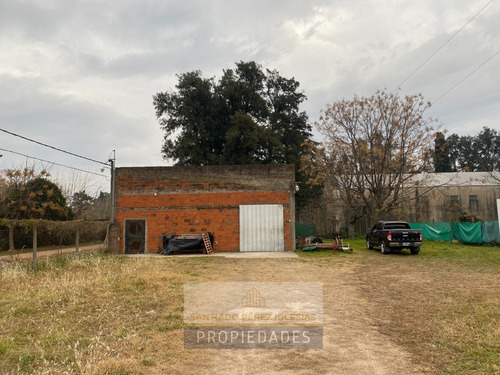 Imagen 4 de 21 de Galpon 200 Metros Cuadrado Cubiertos En Pueblo Nuevo Lujan