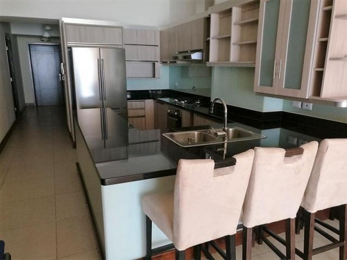 Imagen 4 de 13 de Venta De Apartamento De 177 M2 En Rivage, Av. Balboa 22-3895