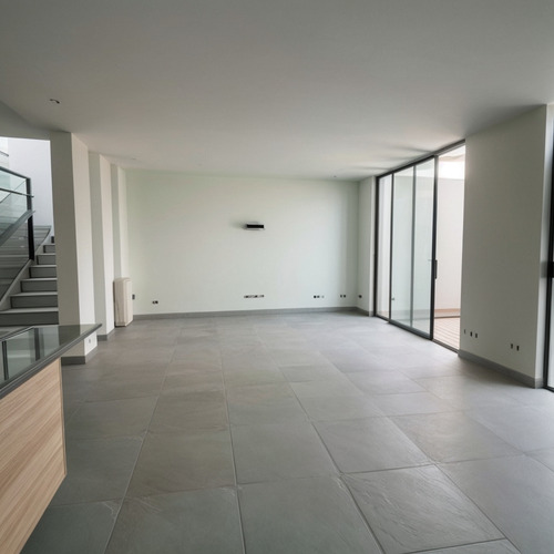 Casa En Venta En Cañadas Del Arroyo, 4ta Recámara En Pb, 4 Baños, Equipada !!