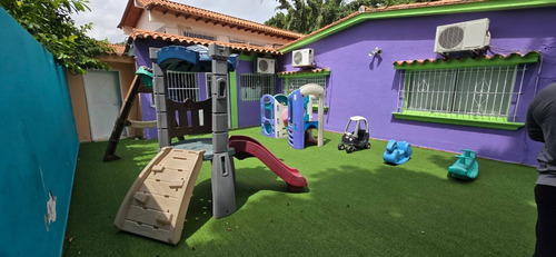 Alquiler De Casa Para Unidad Educativa En La 4 Av. De Prebo