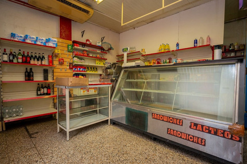 Local Comercial - Caseros