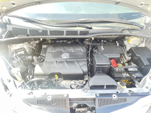 Toyota Sienna Le Aa Ee At