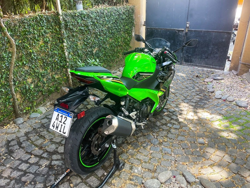 Imagen 10 de 12 de Kawasaki Ninja 400 *impecable* Olivos