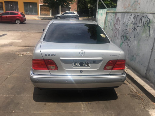 Imagen 4 de 15 de Mercedes-benz Clase E 3.2 E320 Elegance Plus At 1998