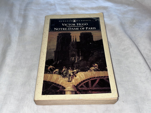 Notre-dame Of Paris - Victor Hugo - Penguin (Usado)