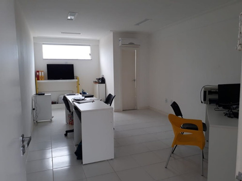 Imagem 4 de 7 de Sala - Sa00002 - 32814662
