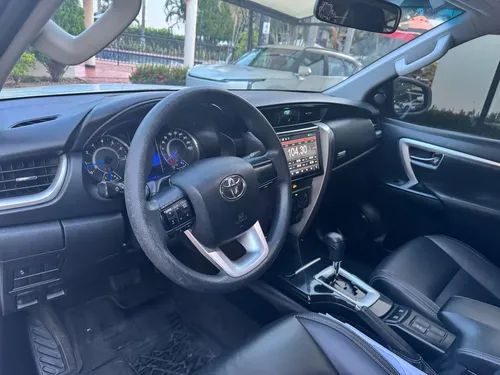 Toyota Fortuner 2.7l