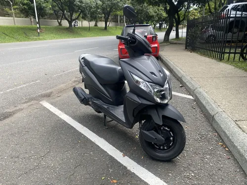 Dio dlx 2021 hotsell