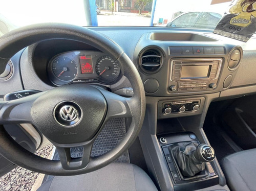 Imagen 8 de 16 de Volkswagen Amarok Starline Mt 2.0 140cv Tdi 4x2 Año 2015