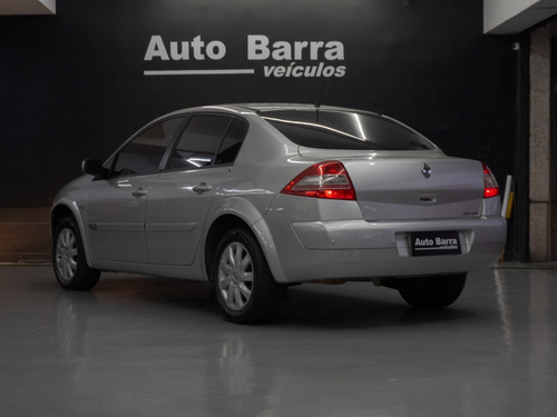 Renault Megane 1.6 DYNAMIQUE 16V FLEX 4P MANUAL
