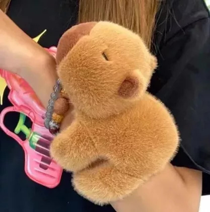Abraço De Pelúcia Pulseira Capybara Capybara