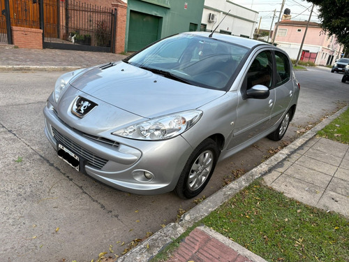 Peugeot 207 1.4 Xs