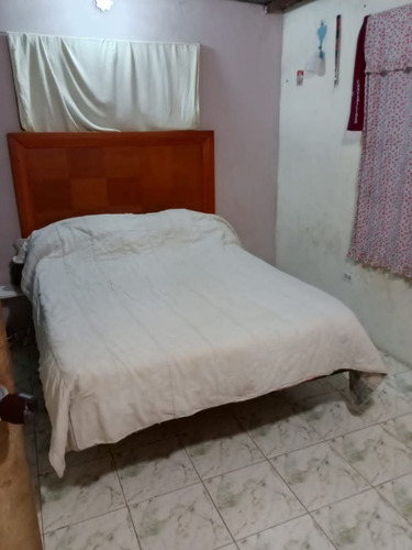 En Venta Casa De 2 Plantas Con Terreno Frutal, Clima Fresco Y Natural De 211.07 Metros². Ubicado: En Carrizal , Estado Miranda. (a.v)