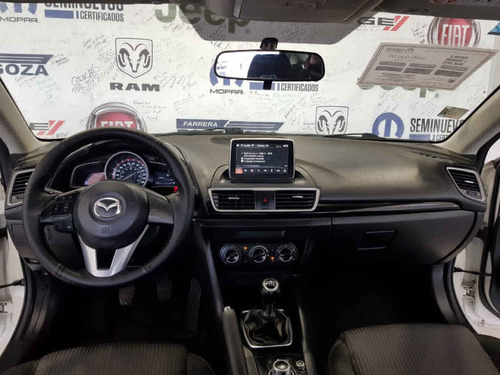 Imagen 12 de 15 de Mazda Mazda 3 2015 4p Sedán I Touring L4/2.0 Man