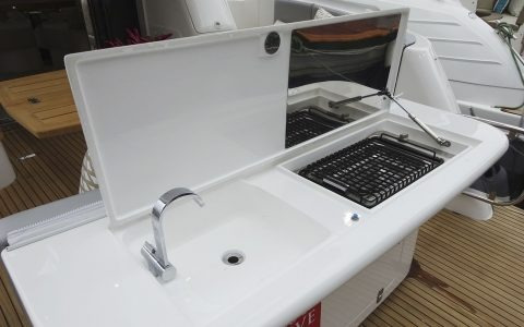 Lancha Schaefer 400 Fly Phantom 400 - Cabinada - Fly - Zero