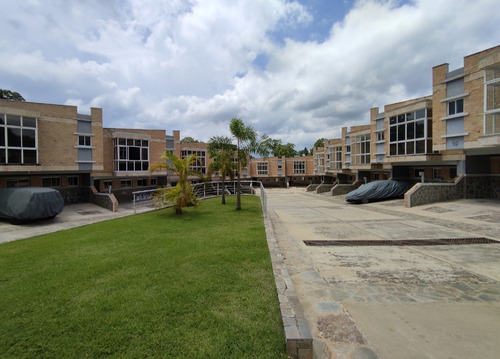 Imagen 13 de 30 de Se Vende Townhouse Colinas De Guataparo Foth-316 04125067379 04244900499
