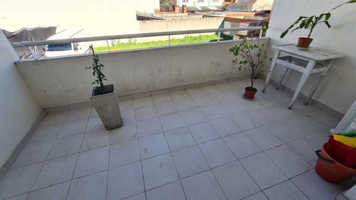 En Venta En Martin Coronado Hermoso Departamento De 3 Ambientes En 1er Piso Al Frente Con Amplio Y Luminoso F: 8457