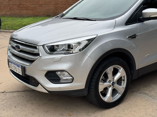 Ford Kuga 2.0 Titanium At Awd