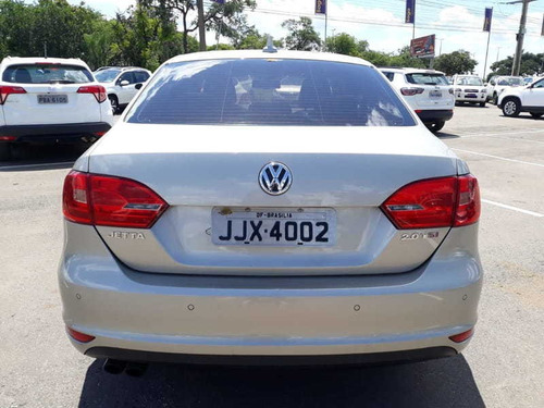 Volkswagen Jetta 2.0 T