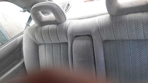 Imagem 5 de 6 de Volkswagen Santana Completo