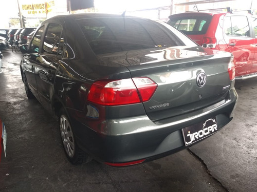 Imagem 4 de 14 de Volkswagen Voyage 1.6 2015