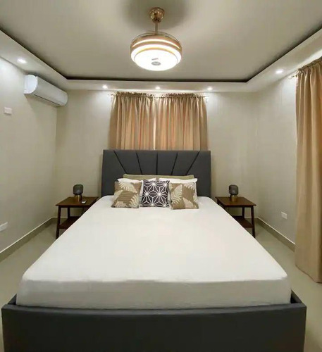Apartamento En Alma Rosa I