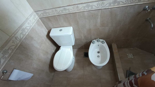 Casa En Venta En Ezpeleta Este, Quilmes, G.b.a. Zona Sur
