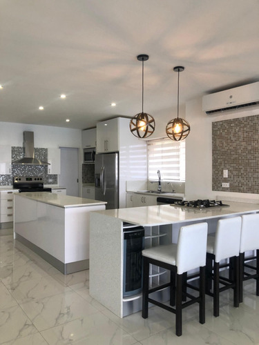 Apartamento De Lujo En Lechería