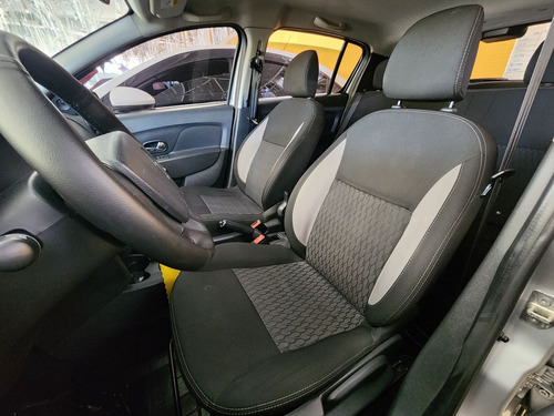 Renault Sandero Expression Flex 1.6 16V 5p